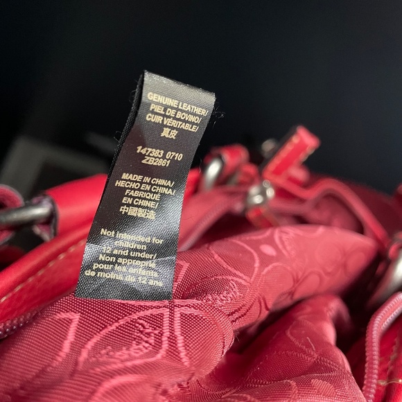 EUC Fossil Red Pebbled Leather Bag with extra Crossover Strap - Picture 8 of 8